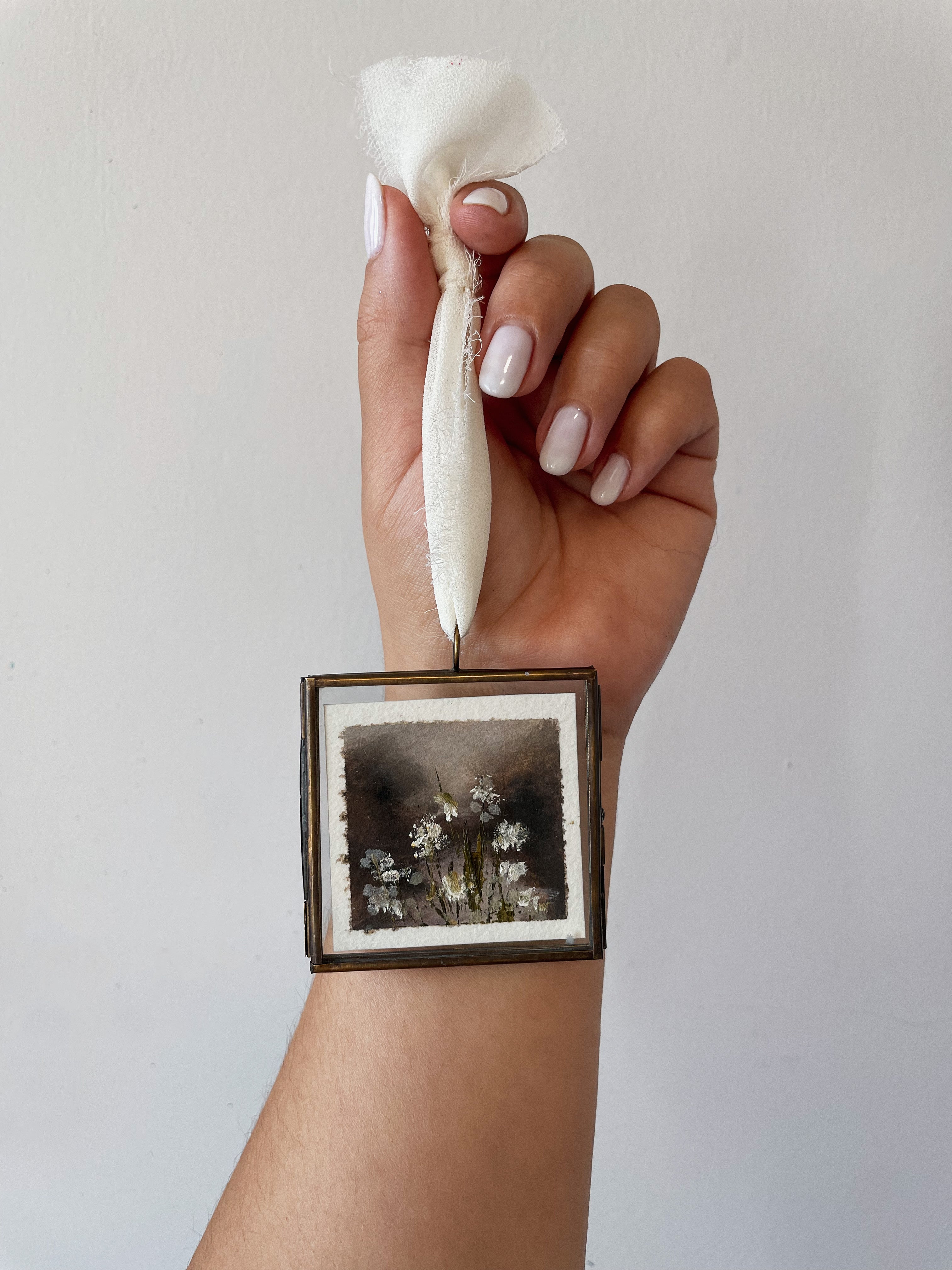 Distant Memories Vintage Ornament